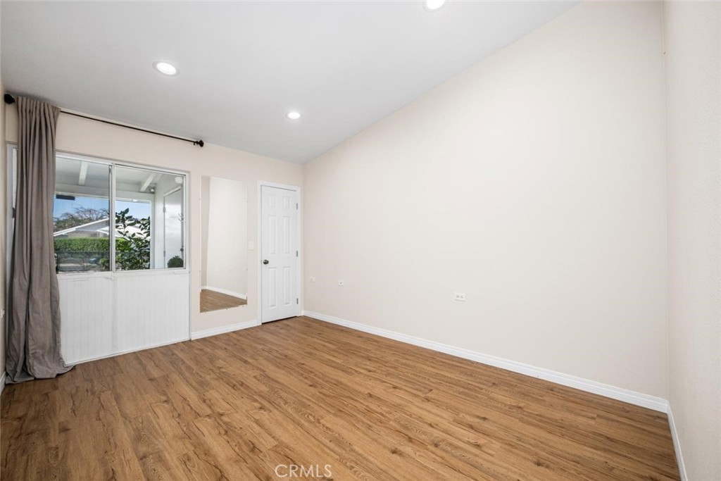 1312 Golden Rain Road 67i Property Photo 25