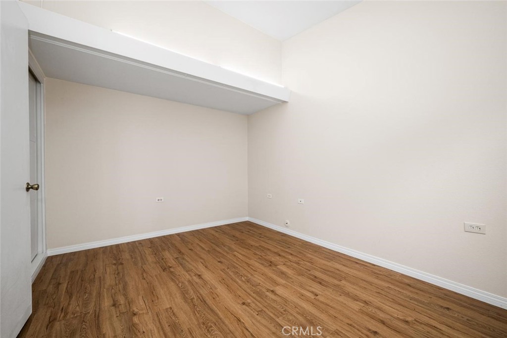 1312 Golden Rain Road 67i Property Photo 28
