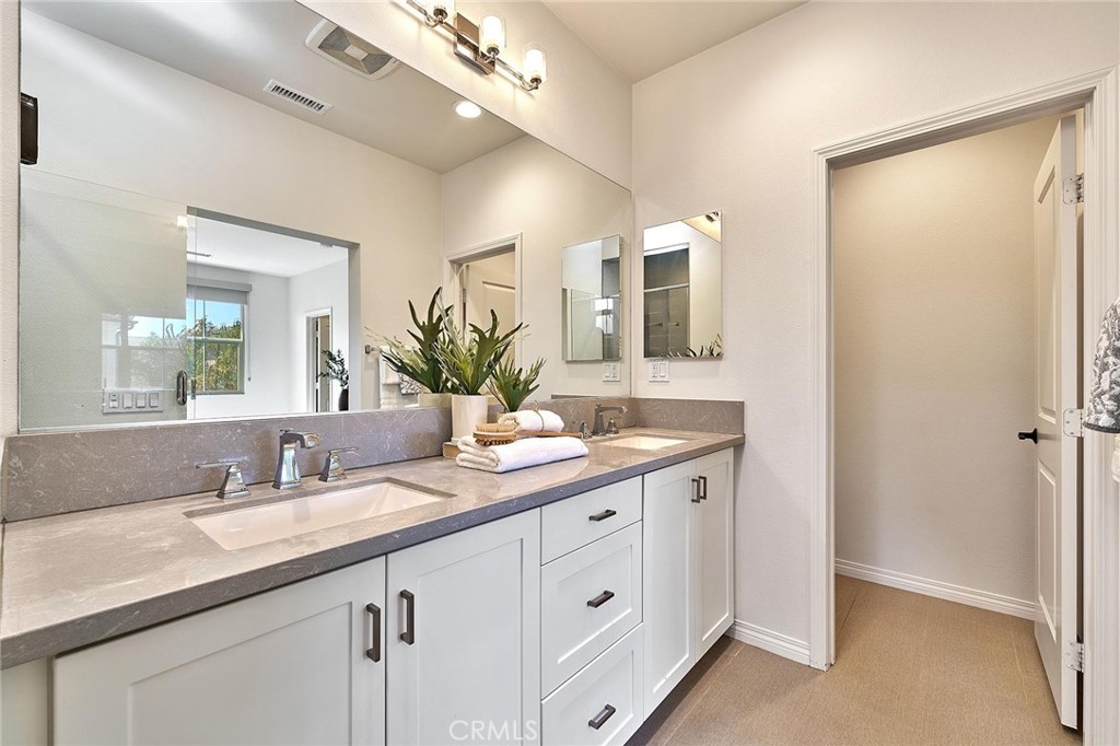 112 Parkwood Property Photo 20