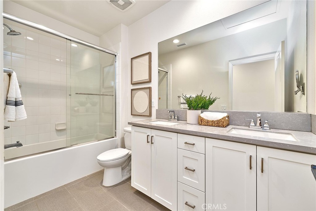 112 Parkwood Property Photo 25