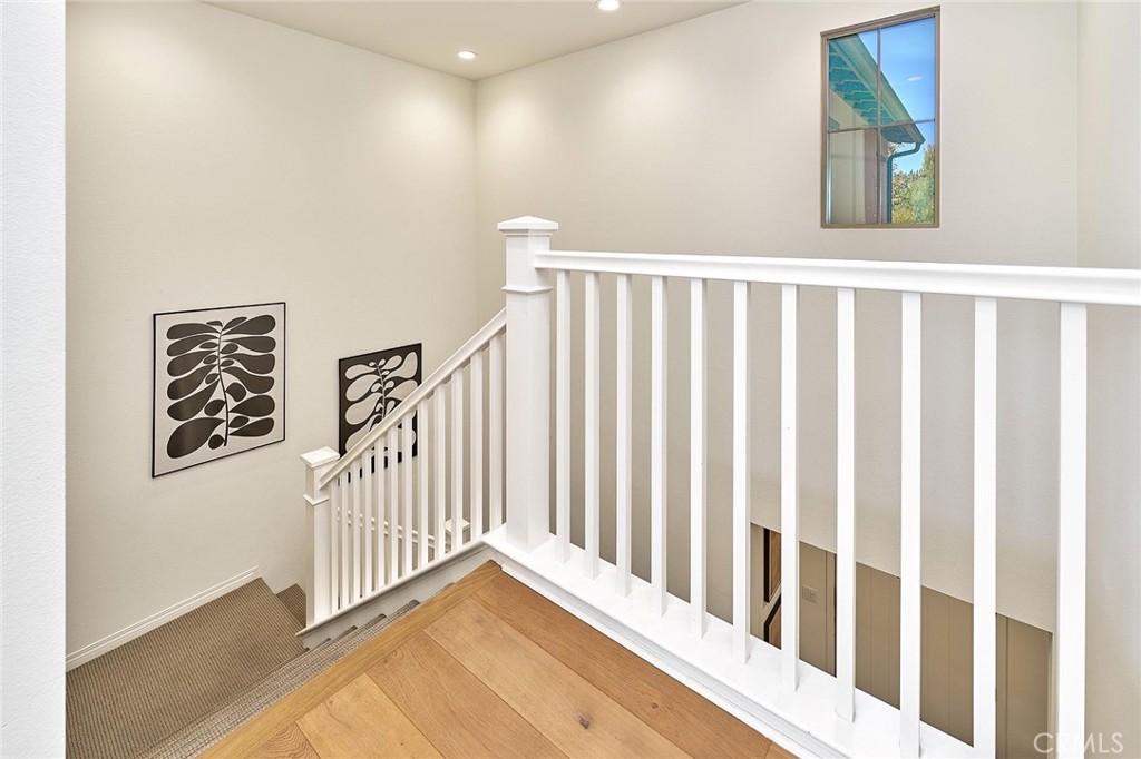 112 Parkwood Property Photo 31