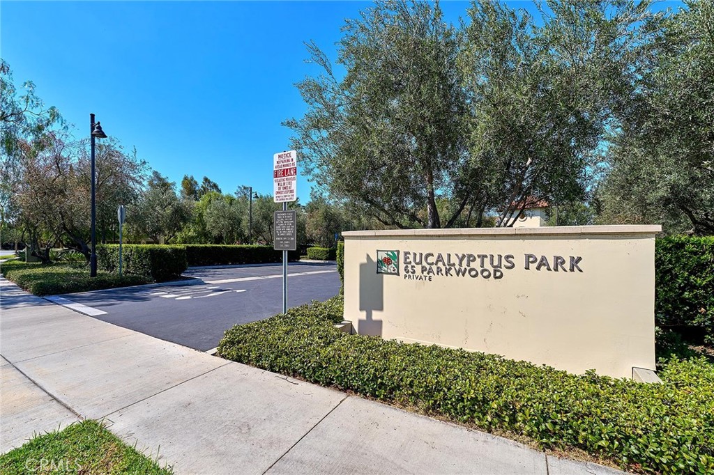 112 Parkwood Property Photo 42