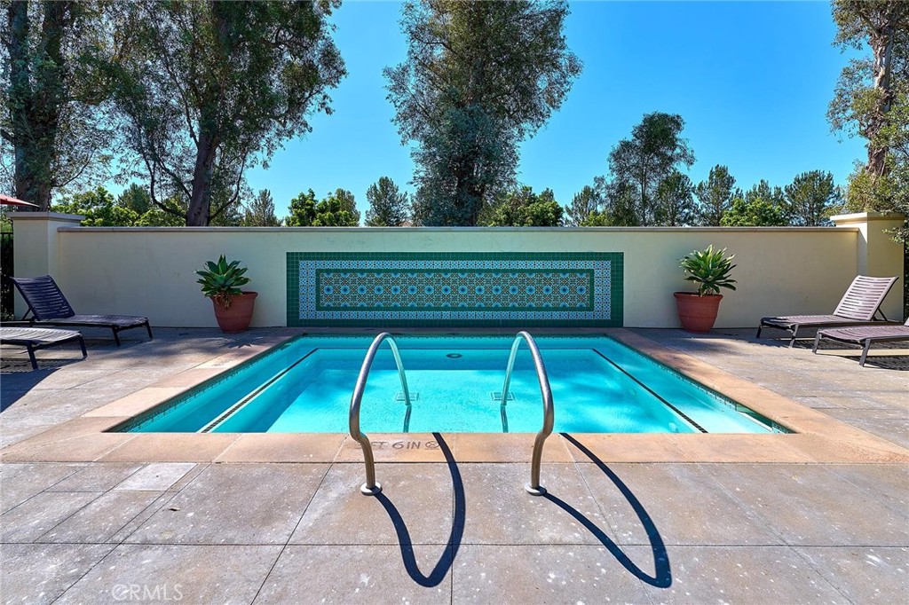 112 Parkwood Property Photo 46