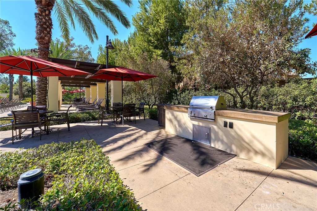 112 Parkwood Property Photo 48