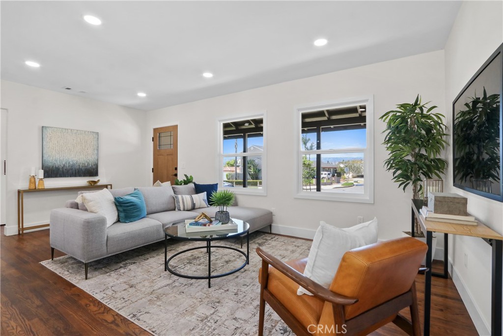 22910 Cabrillo Avenue Property Photo 4