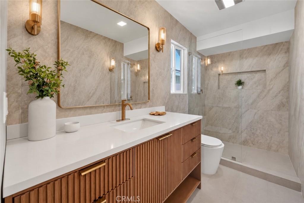 12417 Carolyn Property Photo 19