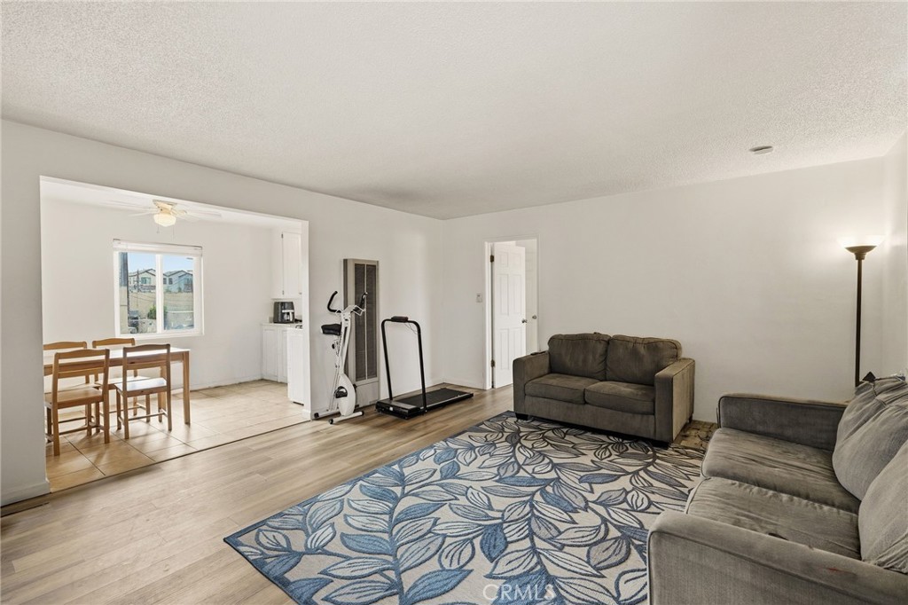 5949 Atlantic Avenue Property Photo 8