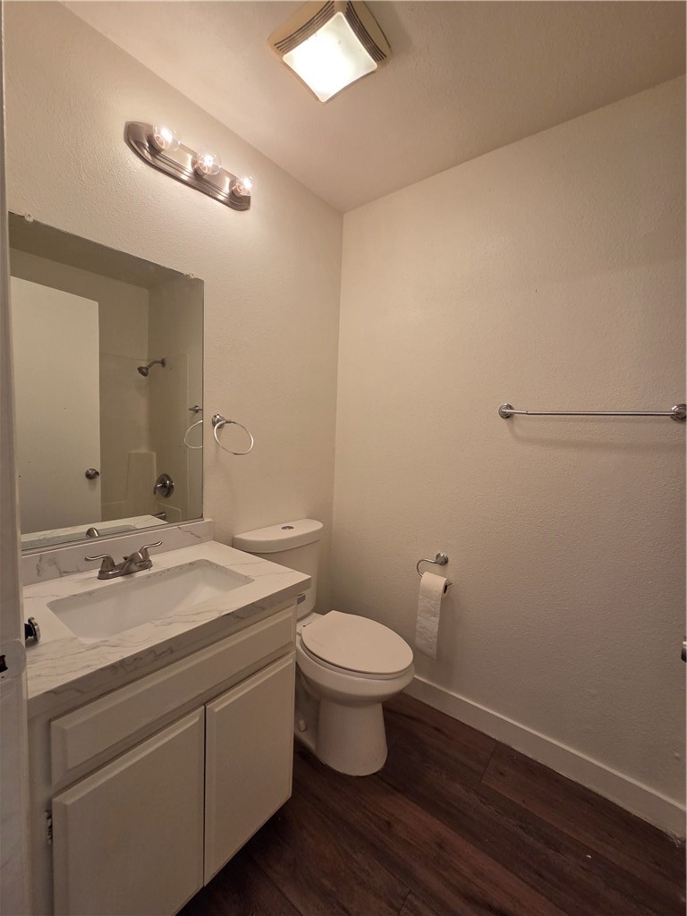 600 W 3rd Property Photo 6