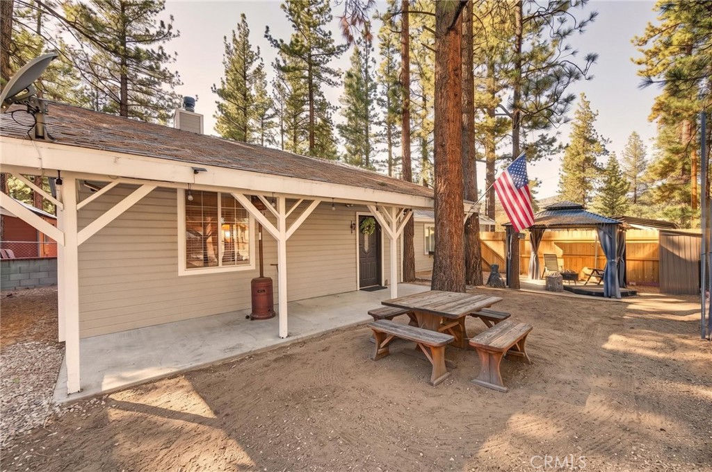 518 W Aeroplane Property Photo 12