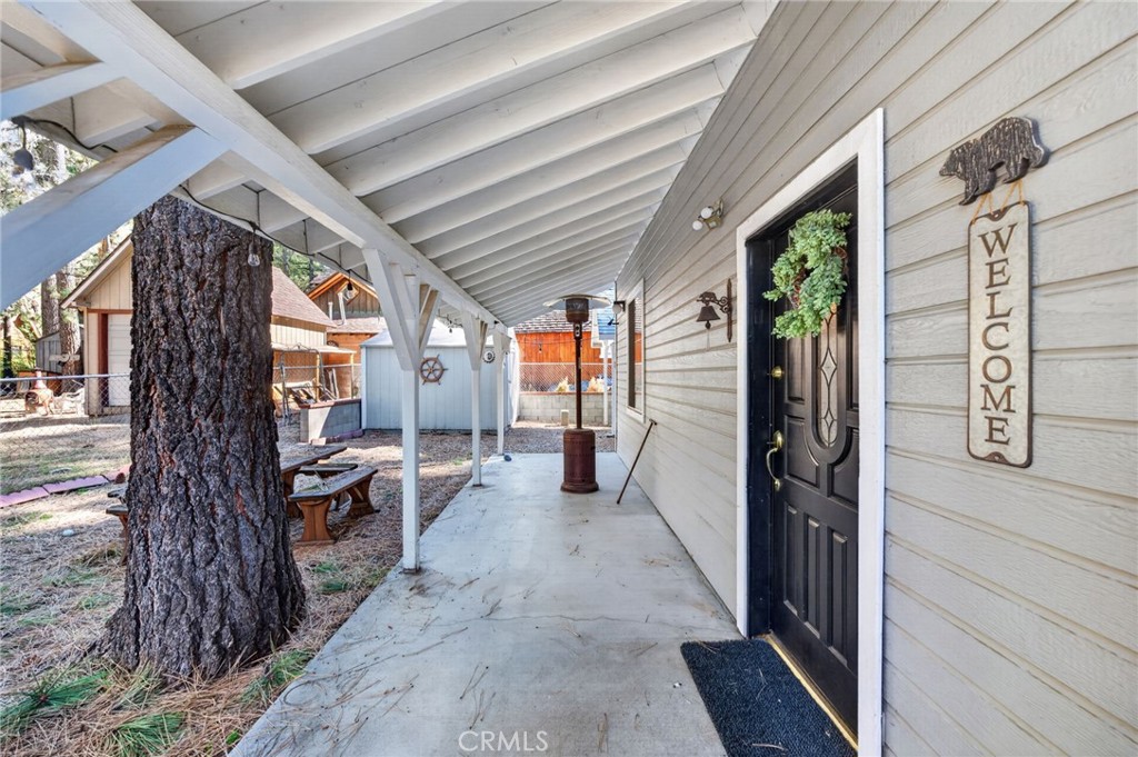 518 W Aeroplane Property Photo 13