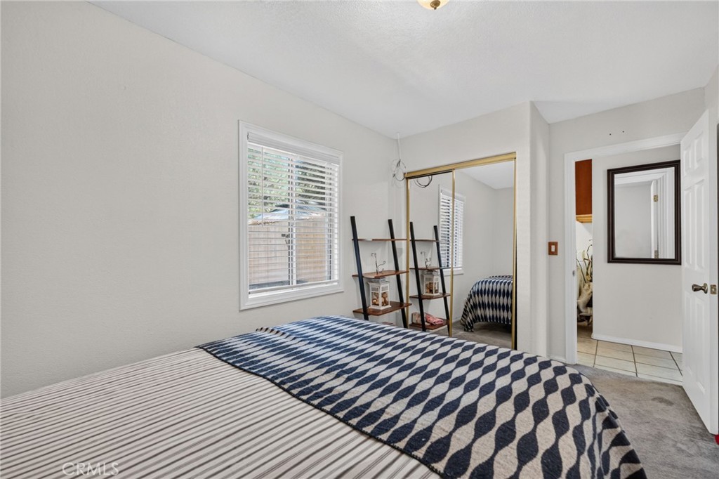 518 W Aeroplane Property Photo 34