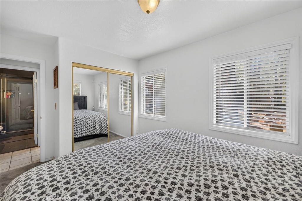 518 W Aeroplane Property Photo 36