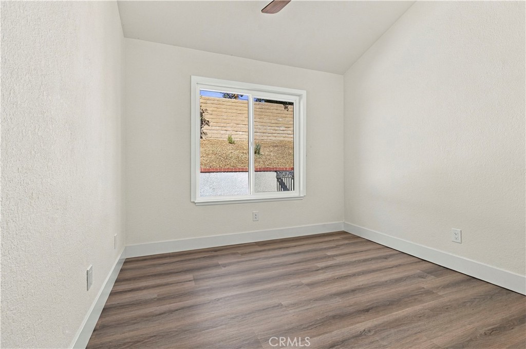 8028 Spinel Property Photo 11