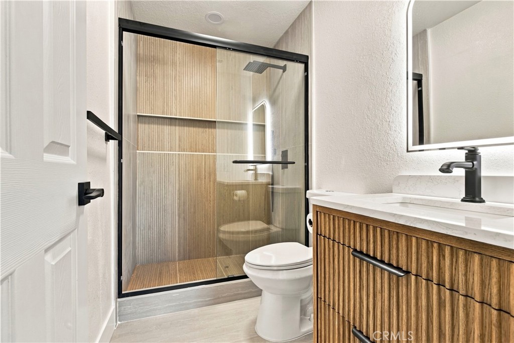 8028 Spinel Property Photo 16