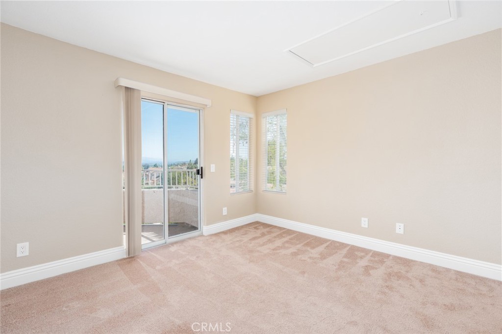 2380 Del Mar Way 302 Property Photo 19