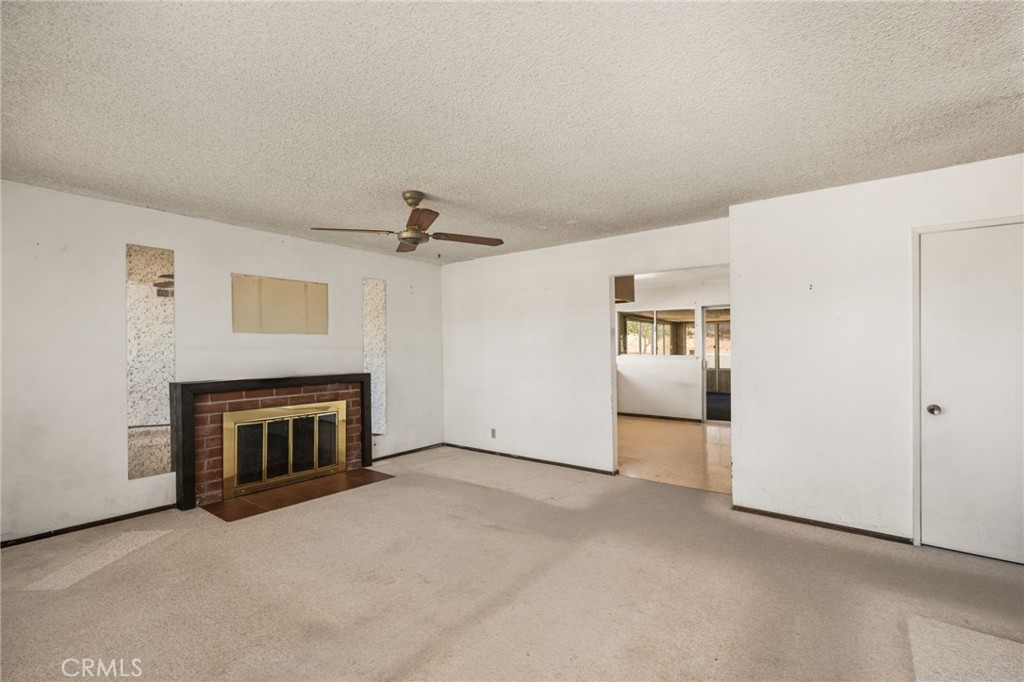 5362 Rutland Drive Property Photo 6