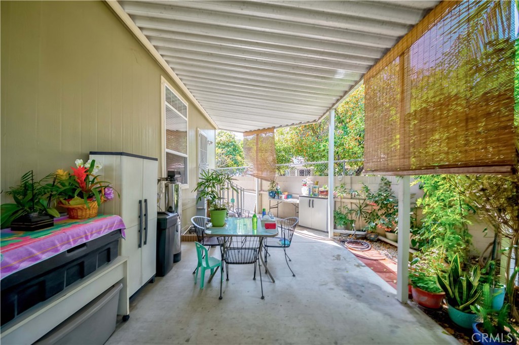 15 Pine Via Property Photo 5