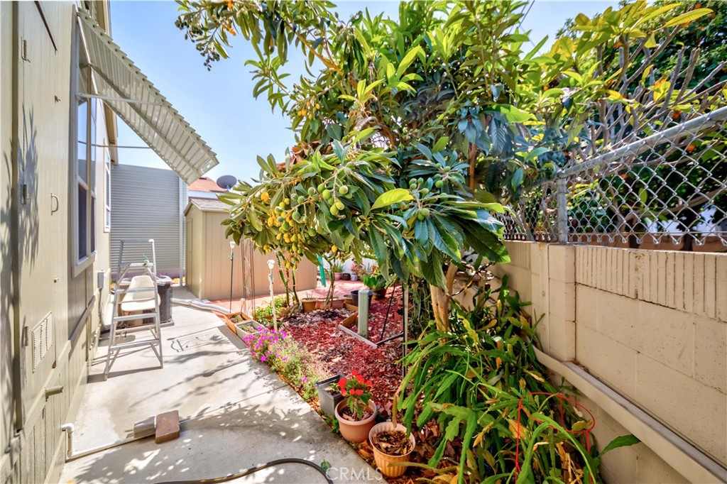 15 Pine Via Property Photo 6