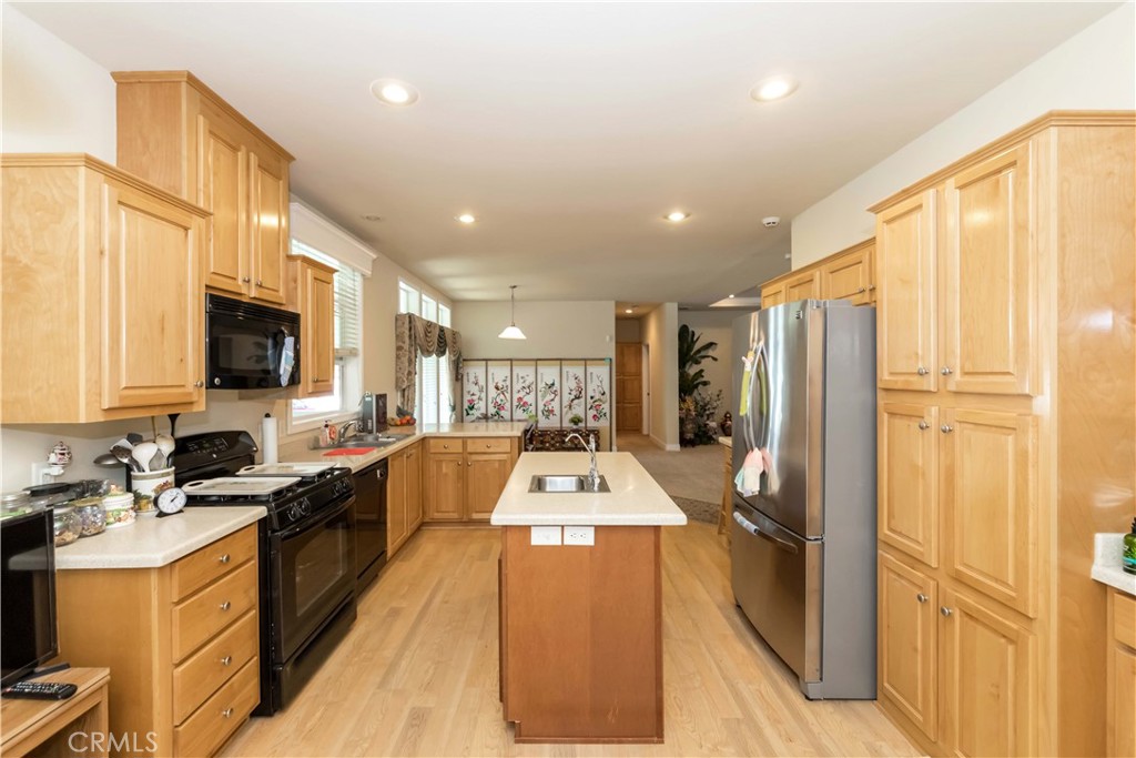 15 Pine Via Property Photo 16