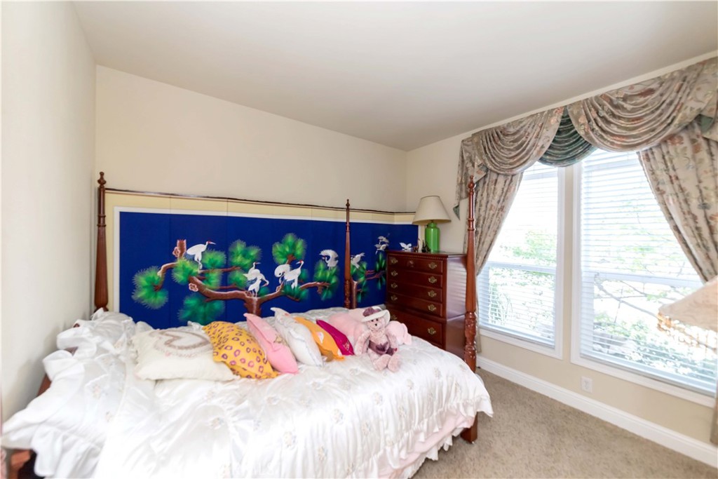15 Pine Via Property Photo 33