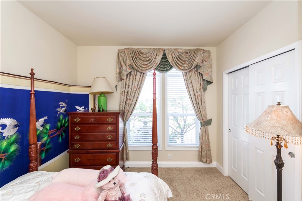 15 Pine Via Property Photo 36