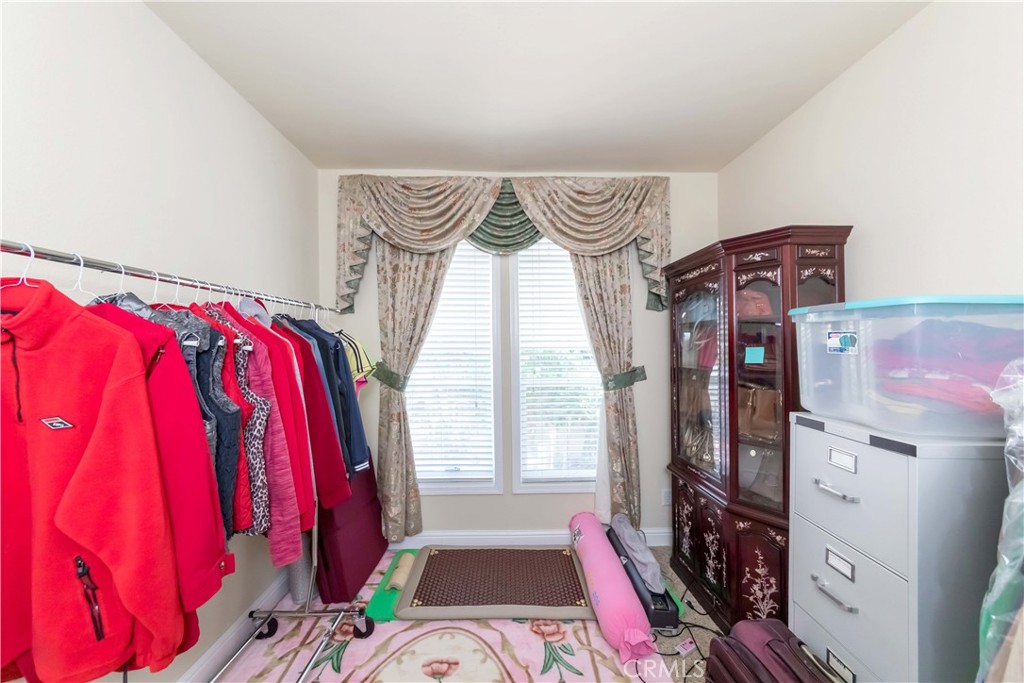 15 Pine Via Property Photo 44