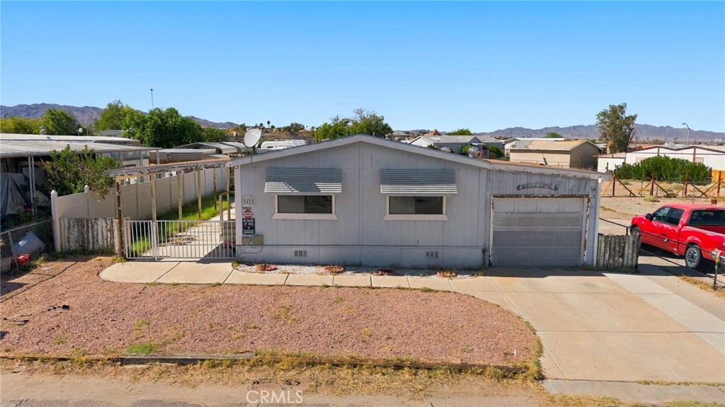 1212 Riverview Property Photo 6