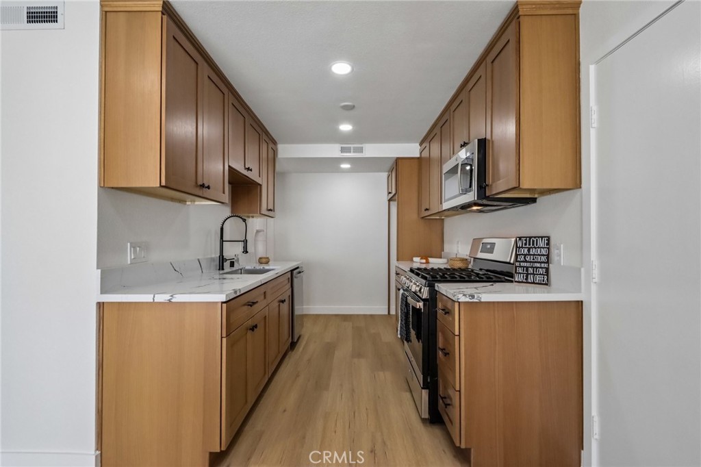 22965 Via Cereza Property Photo 11