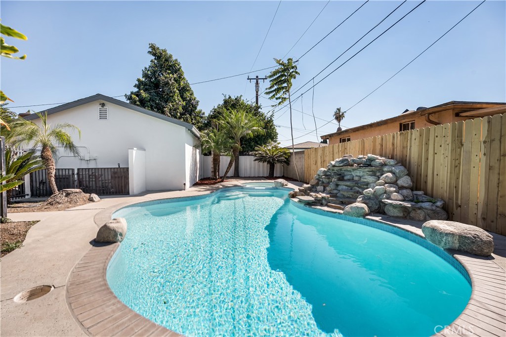 12612 Redstone Property Photo 30