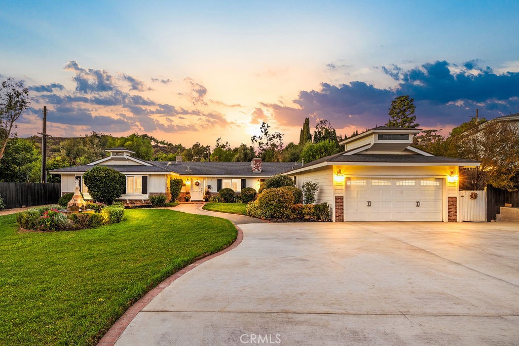 10903 Meads Property Photo 1