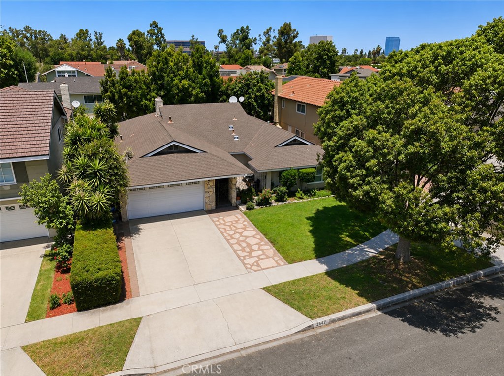 2542 N Pacific Property Photo 42