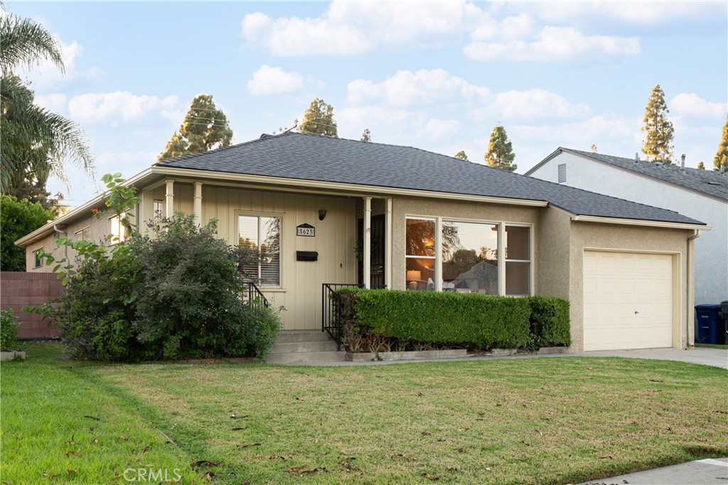 5623 Pimenta Property Photo 26