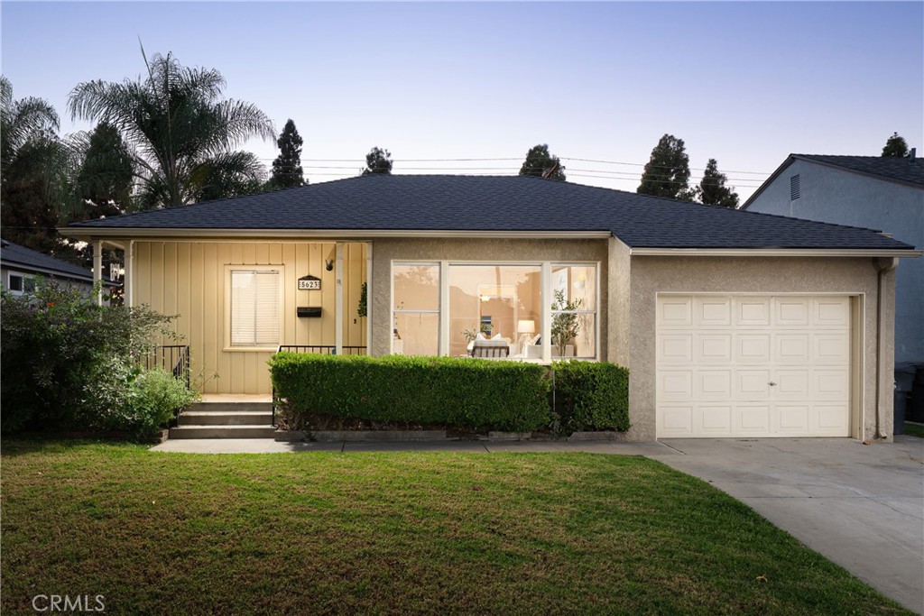 5623 Pimenta Property Photo 30