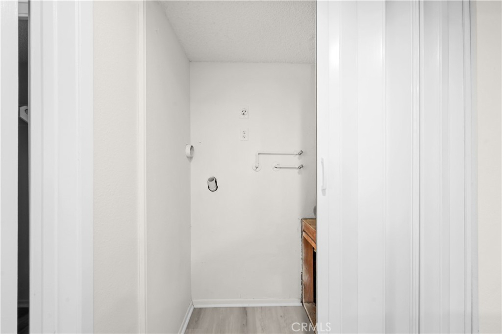 1903 Temple Avenue 210 Property Photo 21
