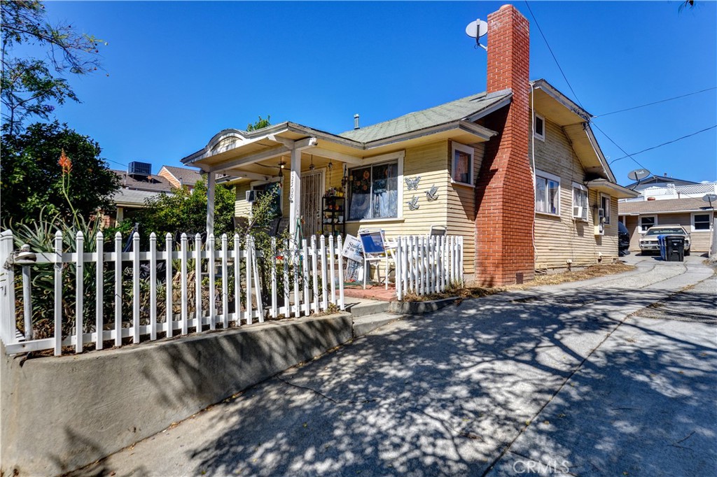 12509 Broadway Property Photo 1