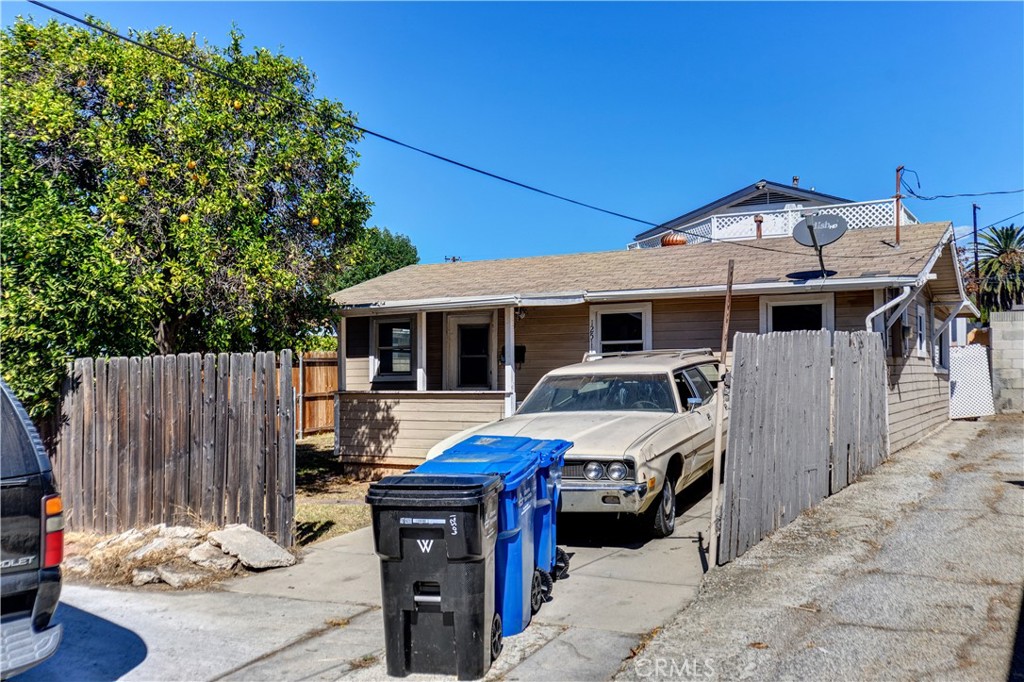 12509 Broadway Property Photo 2