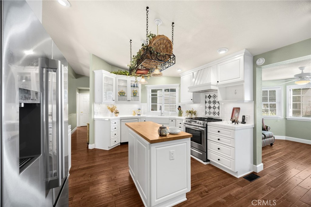 3481 Amber Property Photo 16