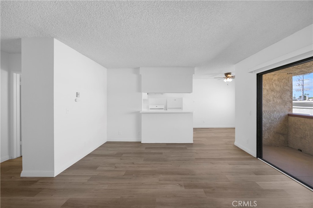 951 W 26th Property Photo 10