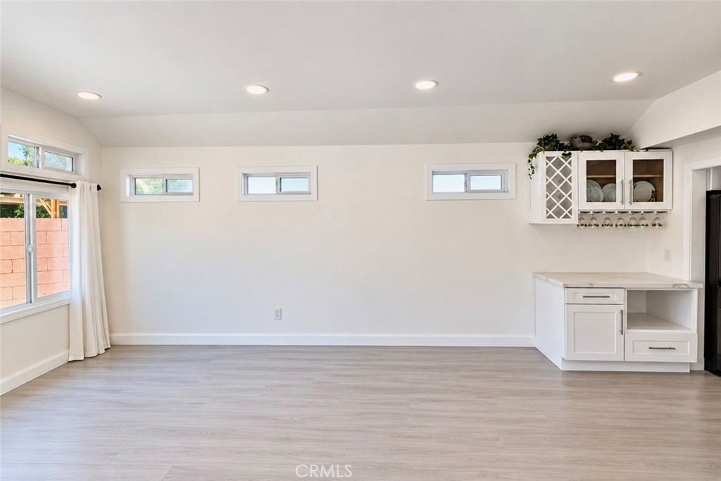 13281 Mono Place Property Photo 18