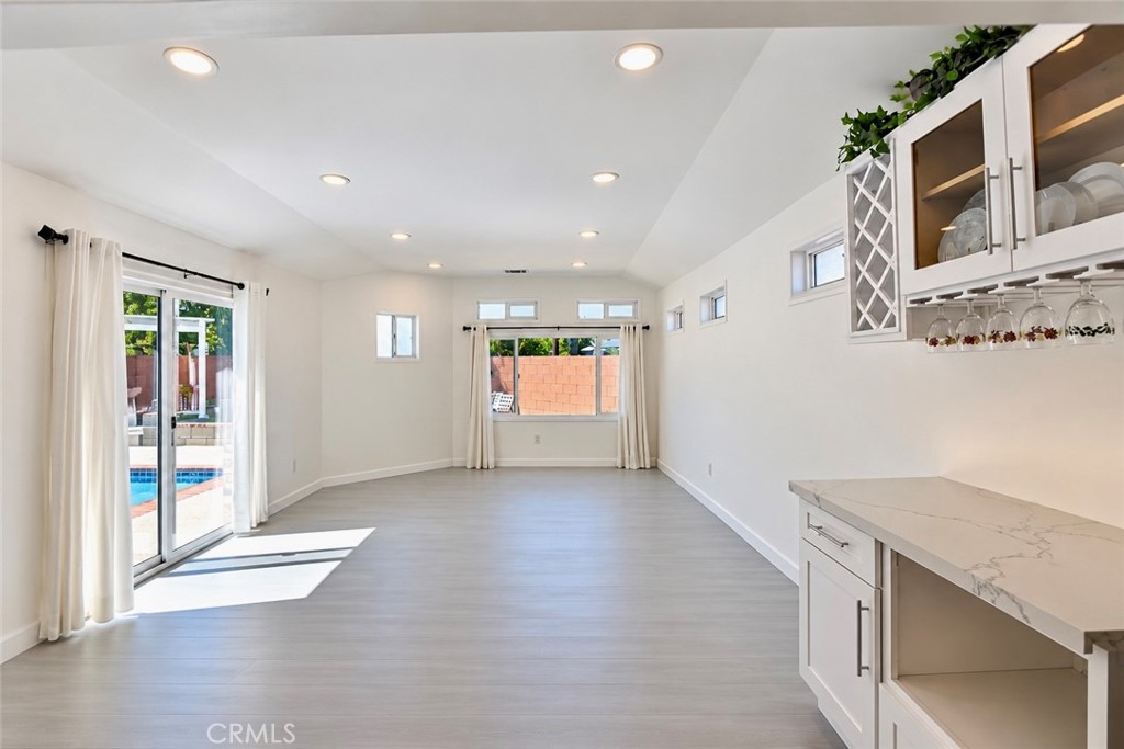 13281 Mono Place Property Photo 19