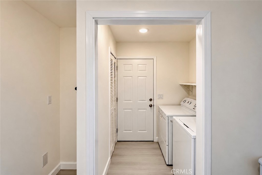 13281 Mono Place Property Photo 28