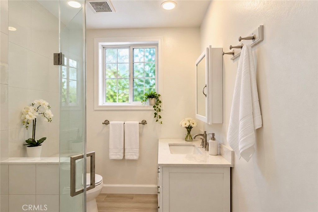 13281 Mono Place Property Photo 42