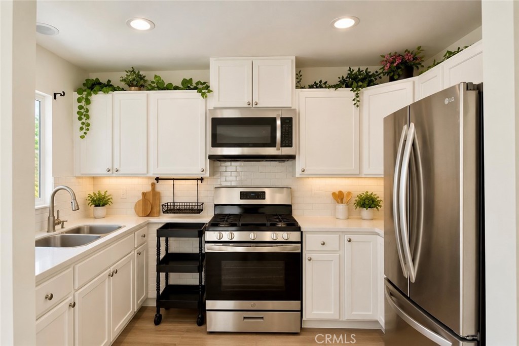 13281 Mono Place Property Photo 52