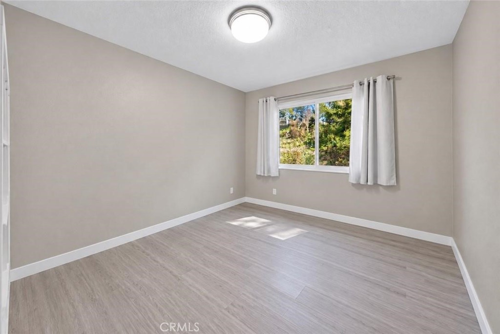 1220 Spring Tree Court Property Photo 32