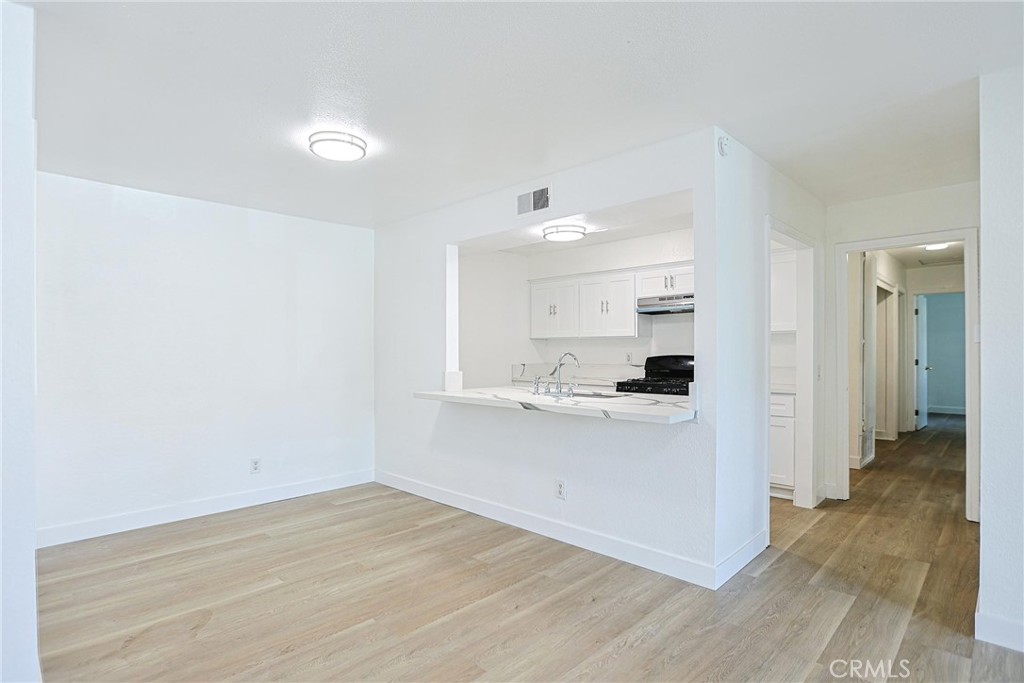 13928 Parkway Drive 49 Property Photo 2