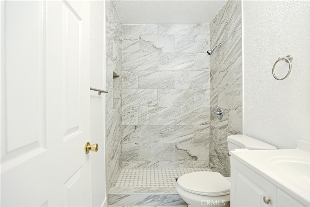 13928 Parkway Drive 49 Property Photo 11