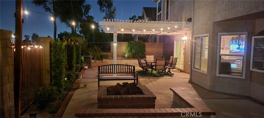 2245 Pickwick Property Photo 38