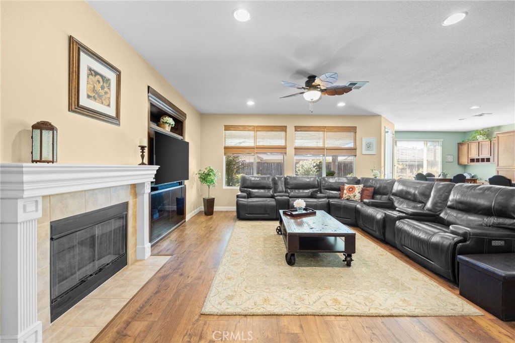 29421 Lake Hills Property Photo 3