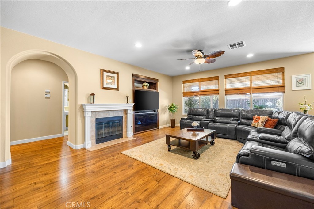 29421 Lake Hills Property Photo 5