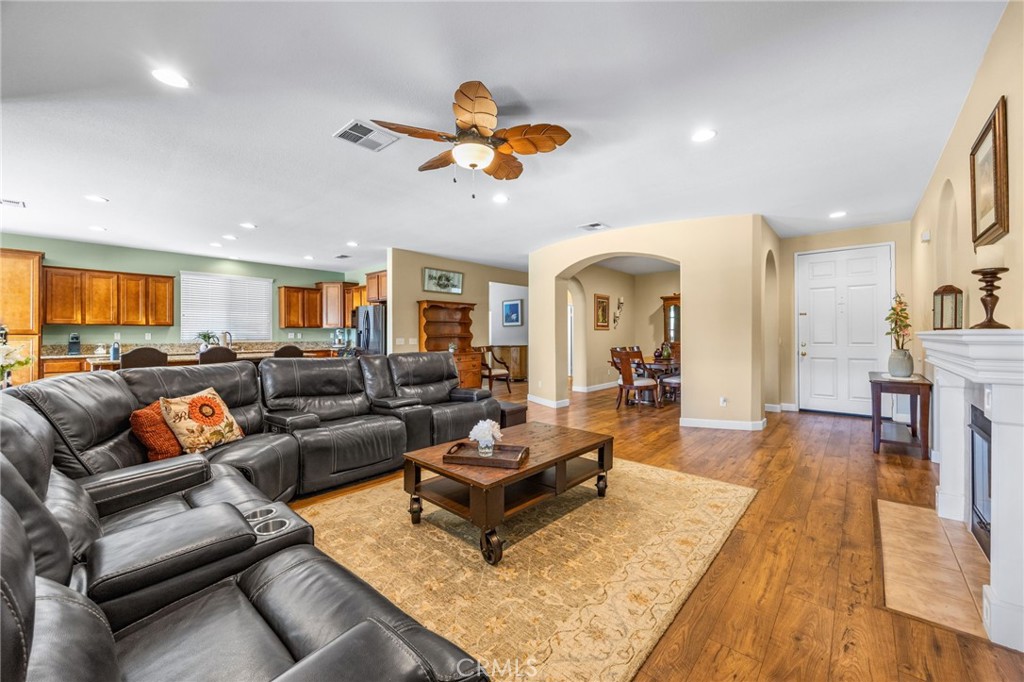 29421 Lake Hills Property Photo 6